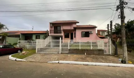 Lindo Sobrado Mobiliado para Alugar em Canoas, São José.