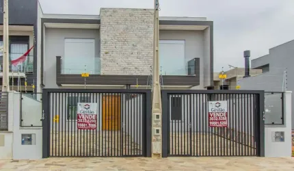 Sobrado com 3 Quartos e 3 banheiros à Venda