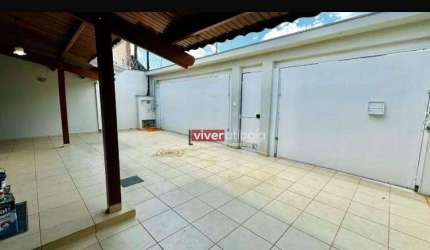 Casa com 3 dormitórios para alugar, 267 m² por R$ 5.500/mês - Jardim Alvinópolis - Atibaia/SP