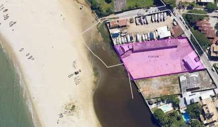 Terreno pé na areia a venda (frente mar)