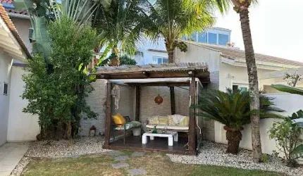Casa com 4 dormitórios à venda, 300 m² por R$ 3.290.000,00 - Jurerê Internacional - Florianópolis/SC