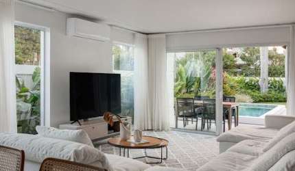 Casa com 5 dormitórios à venda, 250 m² por R$ 5.490.000,00 - Jurerê Internacional - Florianópolis/SC