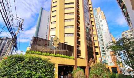 Sala Comercial/Usada para Venda em Curitiba, Batel, 1 banheiro, 1 vaga