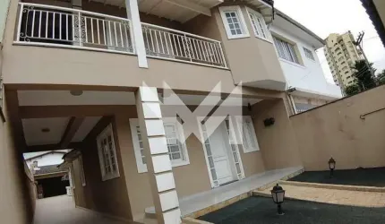 SOBRADO À VENDA NO JARDIM SÃO PAULO COM 4  QUARTOS
