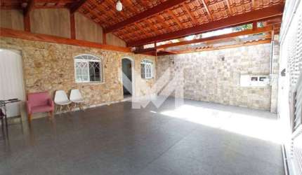 OPORTUNIDADE DE COMPRA - SOBRADO - CONJUNTO RESIDENCIAL SANTA TEREZINHA