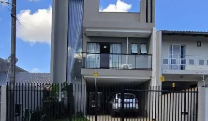 Casa com 3 quartos à venda na Rua Alberto Koerbel, Iná, São José dos Pinhais, 230 m2 por R$ 1.100.000