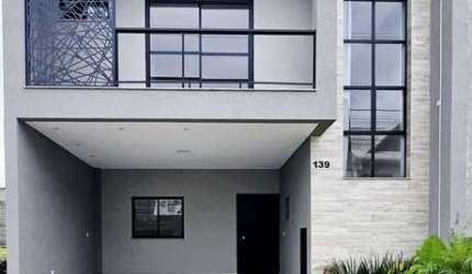 Casa em condomínio fechado com 3 quartos à venda na Rua Oristela Foggiatto, Costeira, São José dos Pinhais, 140 m2 por R$ 839.000