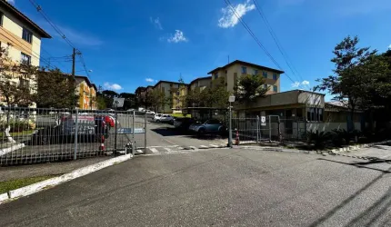 Apartamento com 2 quartos à venda na Rua Antônio Kuss, 80, Colônia Rio Grande, São José dos Pinhais, 48 m2 por R$ 220.000