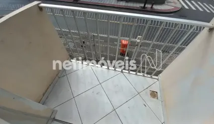 Lindo e Amplo 02 Qtos Varanda Oportunidade Única