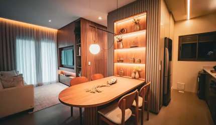 Apartamento Garden Mobiliado e Decorado com 2 Dormitórios, Suíte e Jardim Privativo