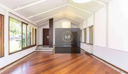 Casa com 4 dormitórios para alugar,  São João / Santa Felicidade.