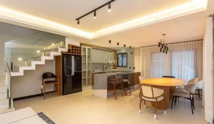 Casa com 3 dormitório- venda ou aluguel  Santa Felicidade