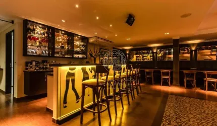 VENDO PRÉDIO COMERCIAL CUIABÁ