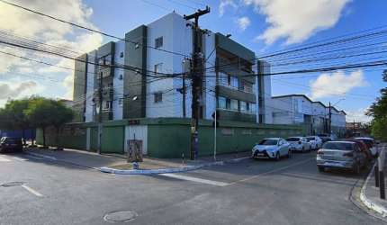 Apartamento, 3 Quartos, suíte, 140 m², Varanda próximo ao Shopping Guararapes