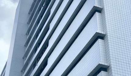 4 Quartos 2 suites 2 garagens 250m2