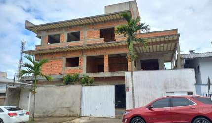 Casa com 3 quartos à venda no Jaraguá Esquerdo, Jaraguá do Sul  por R$ 1.800.000