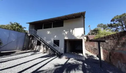 Casa com 4 quartos à venda no Beira Rio, Guaramirim , 200 m2 por R$ 350.000