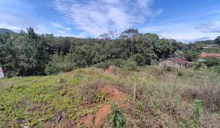 Terreno à venda na Vila Lenzi, Jaraguá do Sul  por R$ 330.000