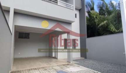Casa com 3 quartos à venda no São Luís, Jaraguá do Sul , 149 m2 por R$ 747.000