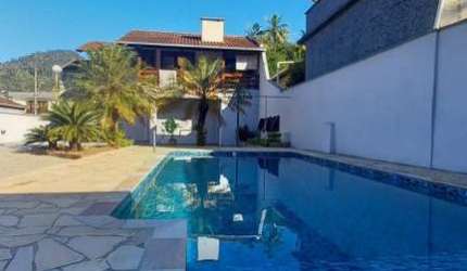 Casa com 3 quartos à venda no Jaraguá Esquerdo, Jaraguá do Sul , 1117 m2 por R$ 2.500.000