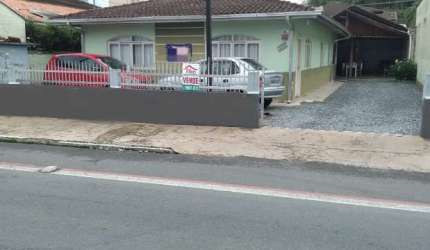 Casa com 3 quartos à venda no Tifa Martins, Jaraguá do Sul , 430 m2 por R$ 690.000
