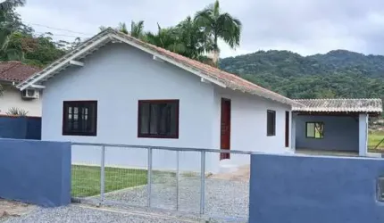 Casa a venda em Santa Luzia