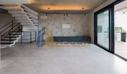 Casa em condomínio fechado com 3 quartos para alugar na Rua Laurindo Januário da Silveira, --, Canto da Lagoa, Florianópolis por R$ 16.900