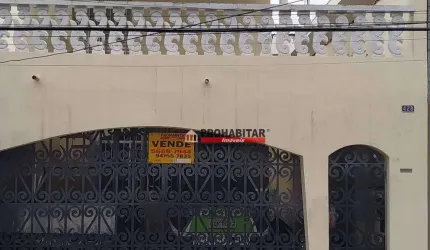 Sobrado à venda na Cidade Dutra