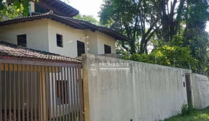 Sobrado com 4 quartos à venda em Interlagos