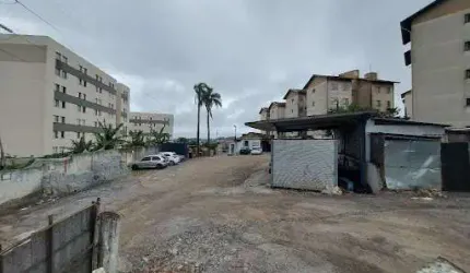 Área à venda na Vila das Belezas