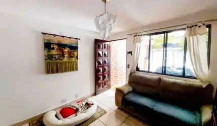 Sobrado com 3 quartos à venda ou aluguel no Jardim dos Manacás