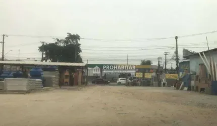 Área à venda no Parque Brasil