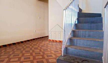 Sobrado com 4 quartos à venda no Vila São José