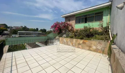 Sobrado com 4 quartos na Vila Santa Catarina