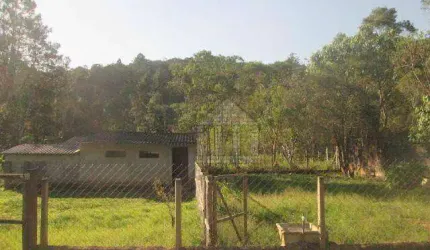 Chácara com 2 quartos à venda no Parque Lagoa Rica