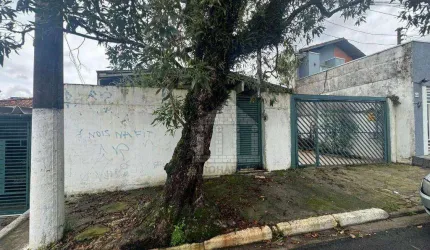 Casa com 3 dormitórios à venda na Vila Santo Antônio