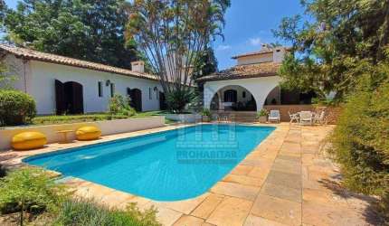 Casa com 4 dormitórios à venda em Interlagos