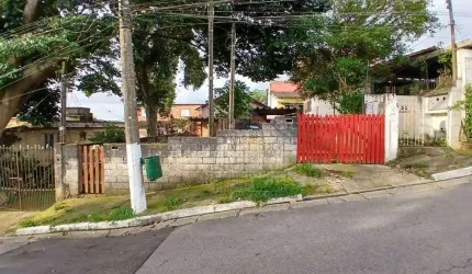 Casa com 2 dormitórios à venda no Parque Alto do Rio Bonito
