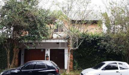 Casa com 4 dormitórios à venda no Mirandópolis