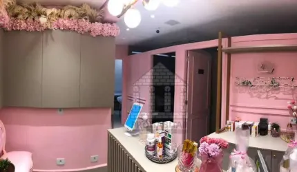 Sala à venda no Melville Empresarial II