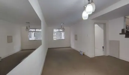 Sobrado com 3 quartos para alugar em Santo Amaro
