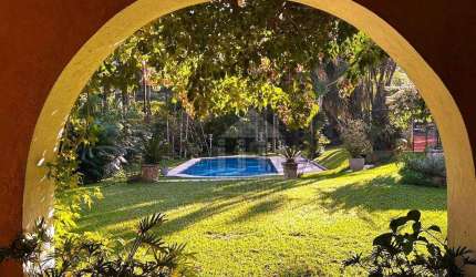 Casa com 5 quartos à venda na Chácara Flora