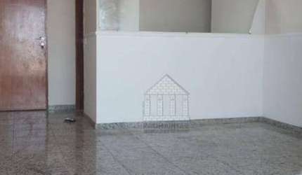 Apartamento com 2 quartos para alugar na Cidade Ademar