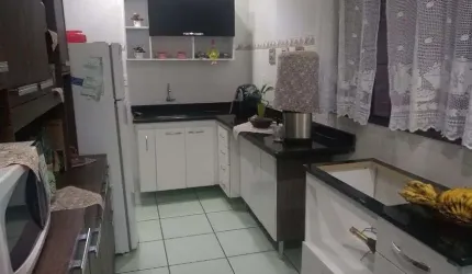 Casa para venda com dois quartos em Jardim Natal, Juiz de Fora / Minas Gerais