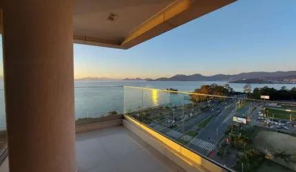 Avenida Beira Mar Norte |  Apartamento 3 suítes +