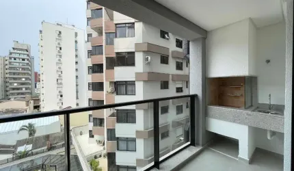 Centro | Apartamento 2 suítes + 1 vg e hb
