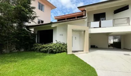 Venda | Casa 3 quartos (1 suíte) + 2 vagas