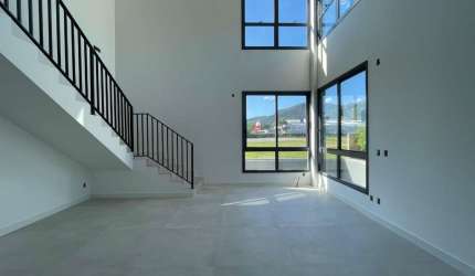 Venda | Loft + 1 vaga + Hobby box