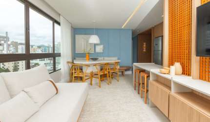 Centro | Apartamento 2 suítes + 2 vagas