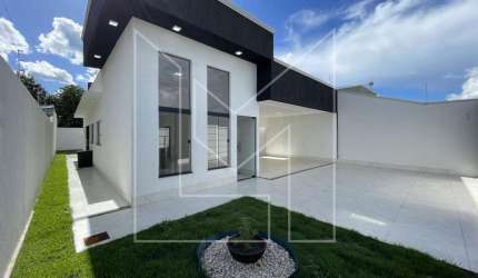 Casa para Venda em Caldas Novas, Estância Itaguaí III, 3 dormitórios, 1 suíte, 2 banheiros, 4 vagas